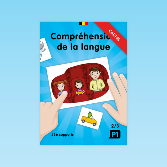 mains tenant une carte représentant une famille au cinéma, exercice de compréhension de la langue